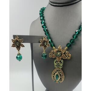 Heidi Daus “Esmeralda” Beaded Crystal Flower Drop Necklace and Earrings Set
